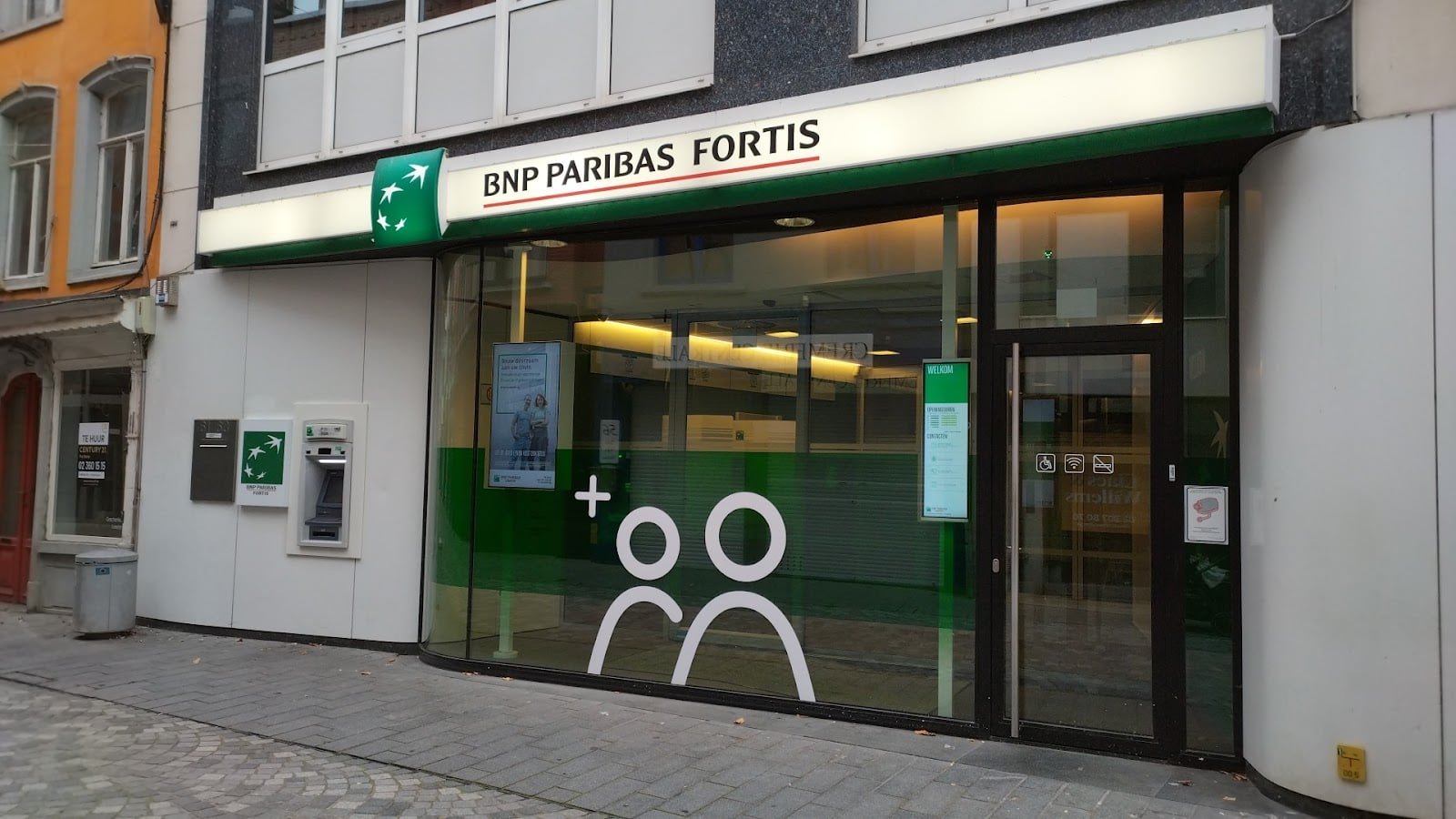 BNP Paribas Fortis Halle-NMBS Halle